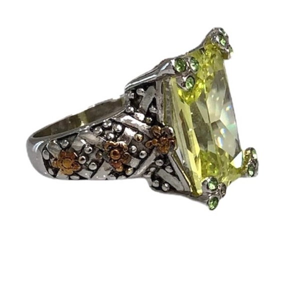 STERLING SILVER LIME GREEN FACETED STONE COCKTAIL RING SIZE 7 - Picture 6 of 16